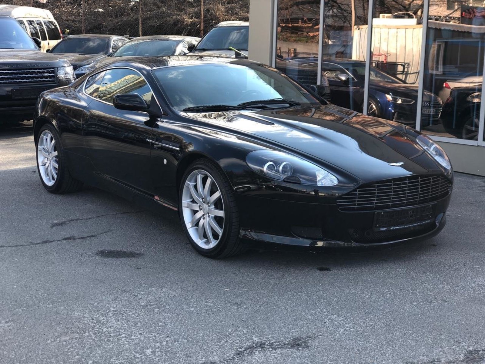 Aston Martin db9 2005