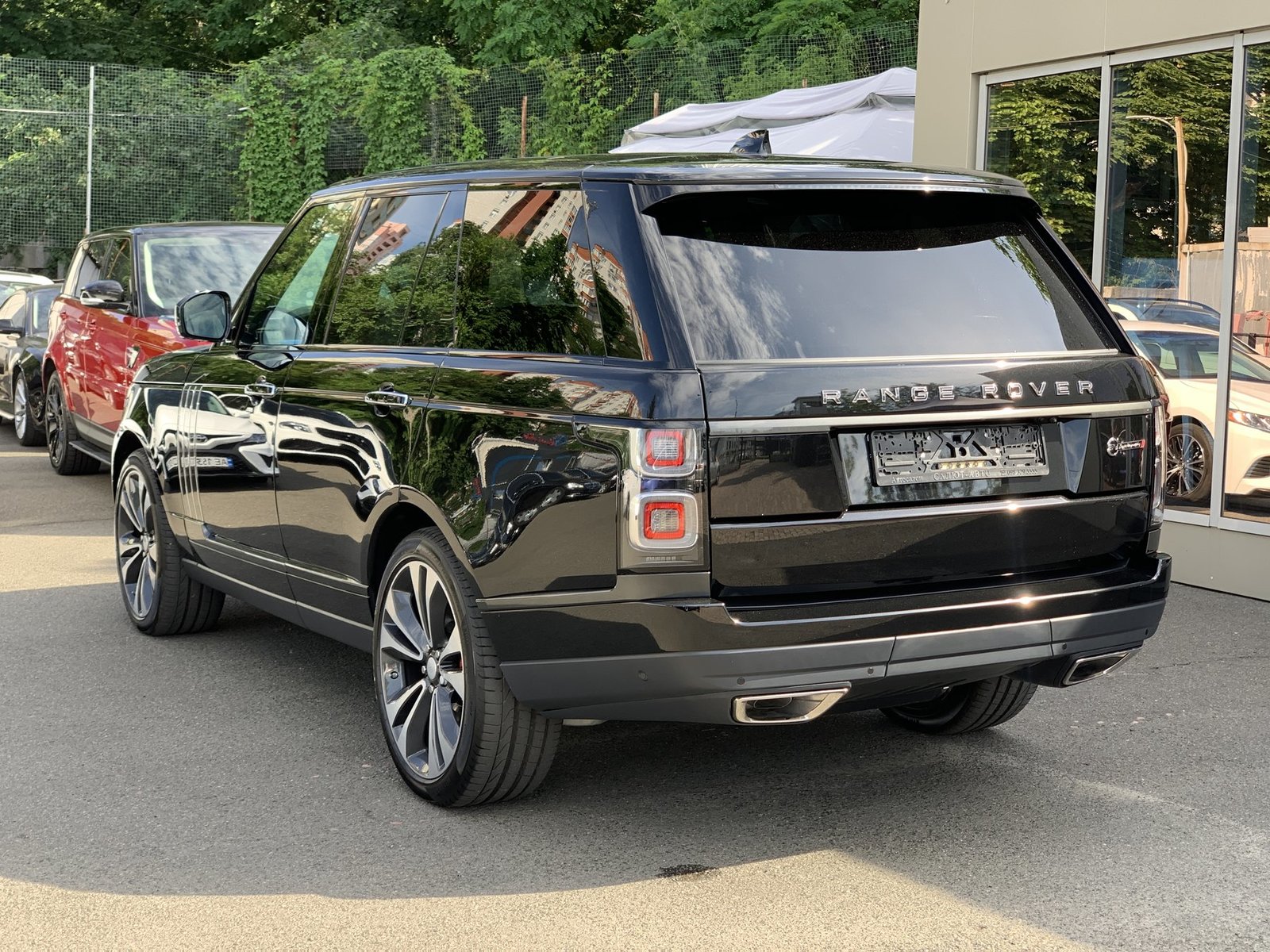 Range Rover SV Autobiography