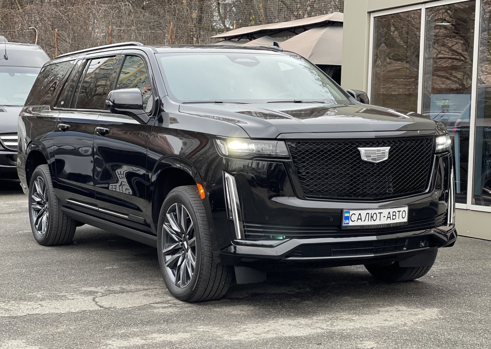 Cadillac Escalade , 2021 г. - 190 000 $, Салют Авто, г. Киев